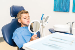 Bild Kind beim Zahnarzt